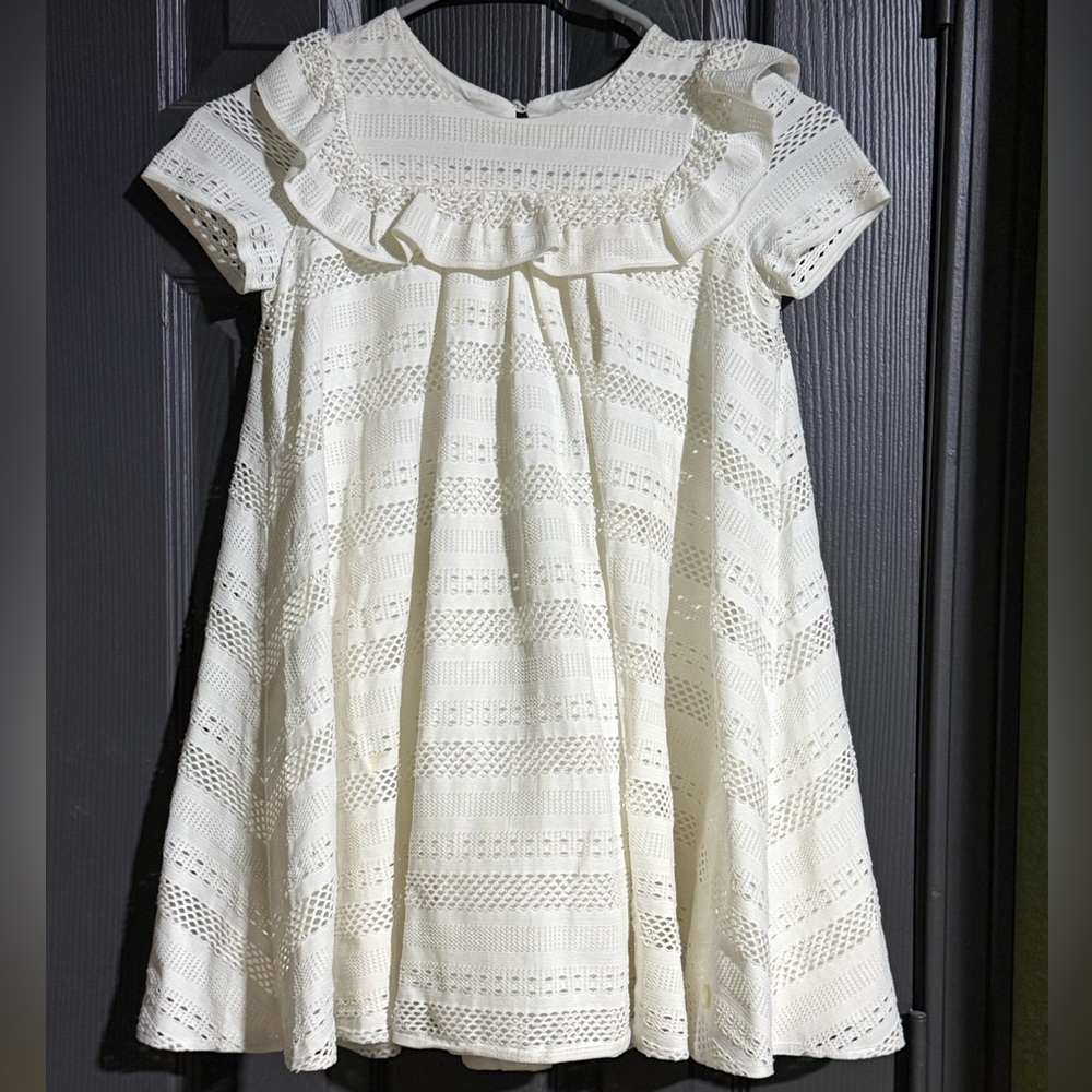 Christian Dior- Authentic 🍀 Cream Lace A-Line Little Girls Dress